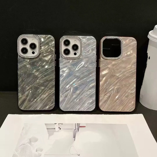 新款水波纹适用iPhone16pro褶皱手机壳苹果15max水钻镜头14女13奢华12保护套