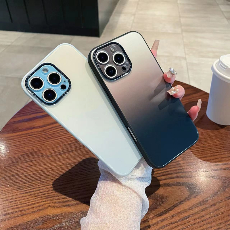 适用苹果16promaxPC亚克力手机壳iPhone15渐变14新款13简约情侣保护套17PRO大孔情侣壳