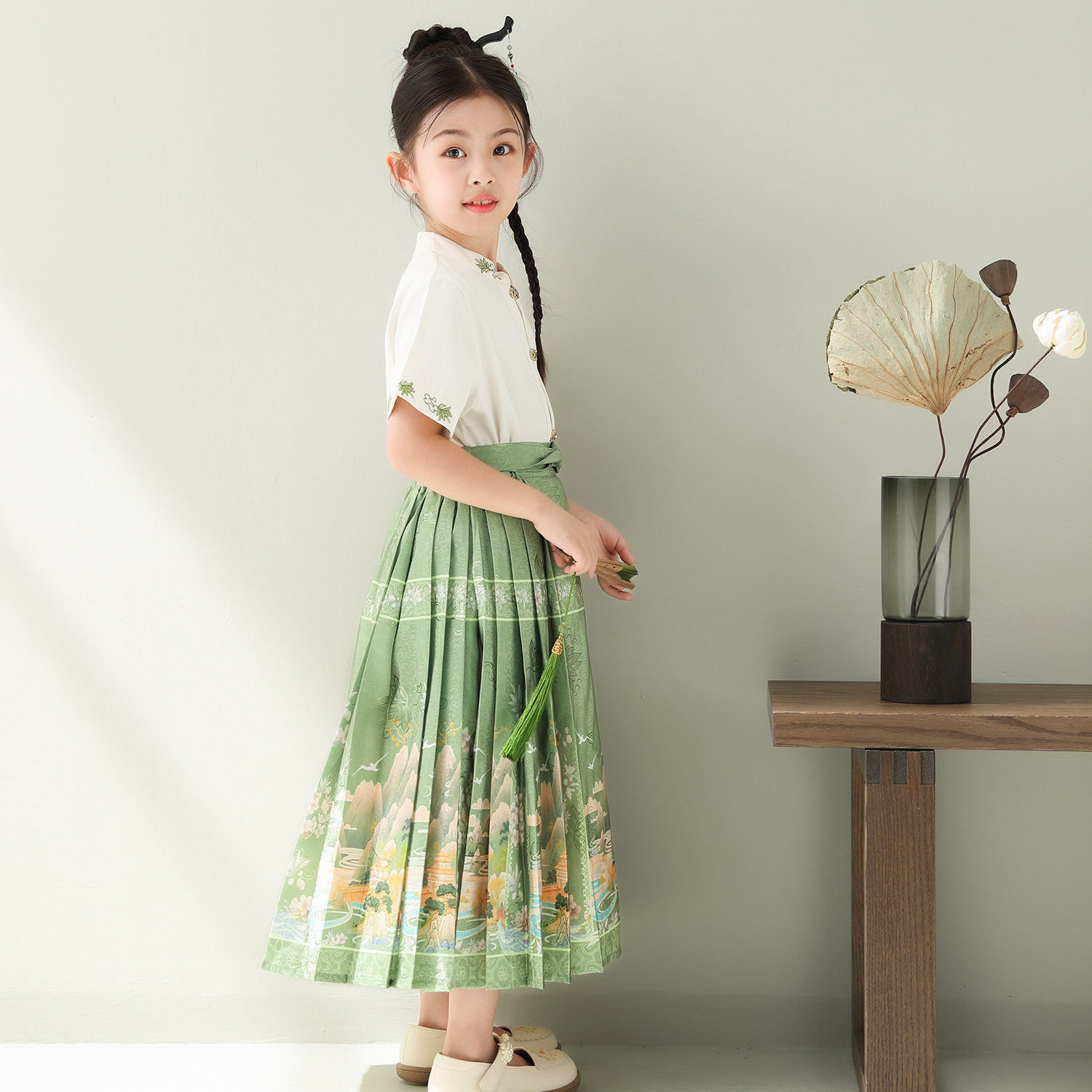 儿童女装一米二100四五六110七岁小孩上夏衣汉服宝宝半身马面夏裙