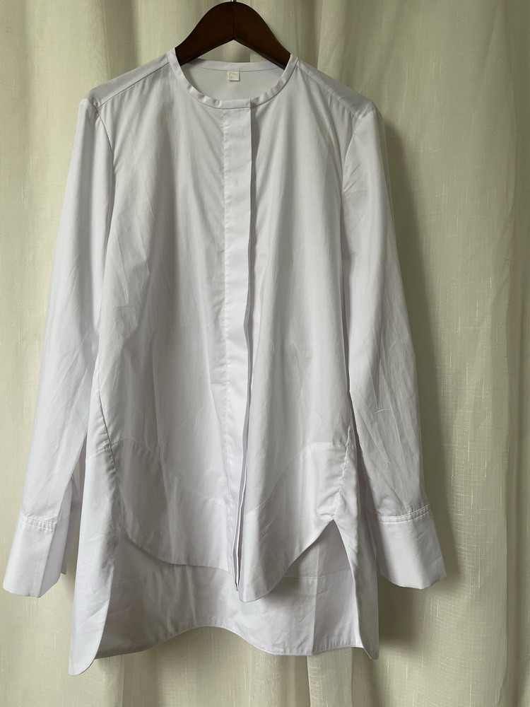 圆弧百搭冷淡下摆纯棉圆领女我们