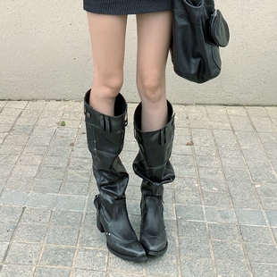 大筒围靴子女2026年春夏真皮辣妹不过膝长靴尖头粗跟黑色堆堆靴女