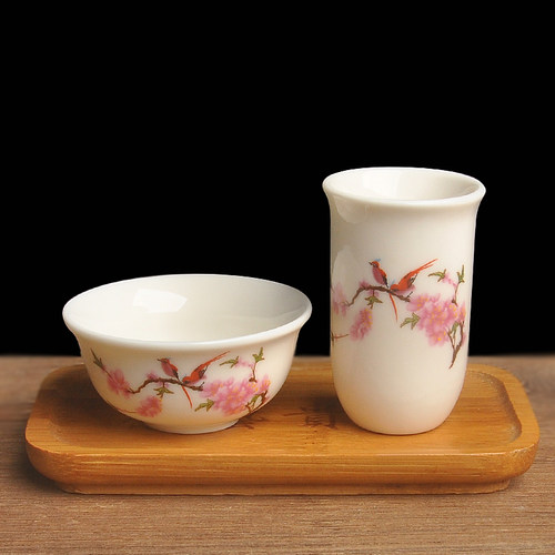 德化白瓷牡丹品茗杯闻香杯杯垫整套品茶功夫茶具
