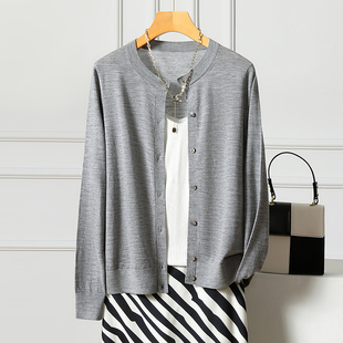 扬子纱精纺圆领开衫长袖女外套轻薄春夏澳洲美丽诺纯色羊毛针织衫