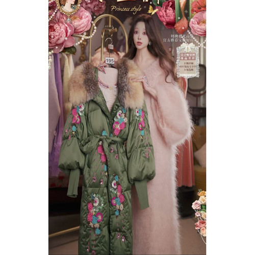 1024直播202高端双11抢先购·沉睡女巫·重工刺绣鹅绒羽绒服