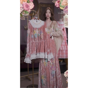 0327直播214高端新势力周新品 120 琉光粉水晶刺绣上衣半裙2件套80