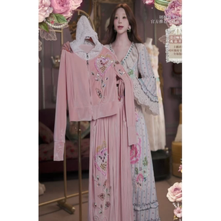 0318直播224高端春上新人鱼粉重工刺绣上衣半裙2件套80 120