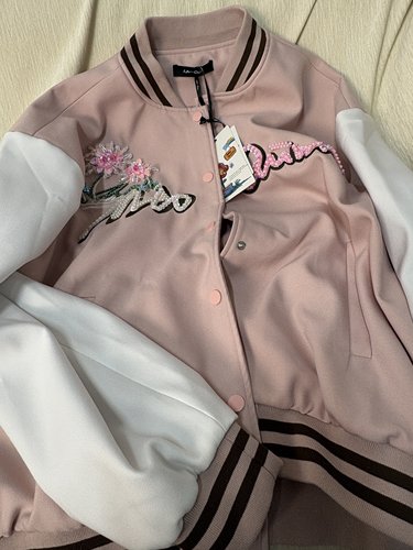 2026春款重工珠片花朵字母休闲款拼色棒球服外套
