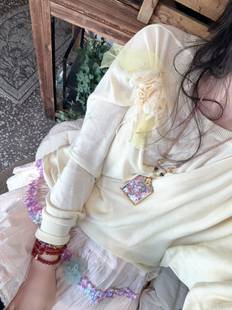 春款大披肩不规则随性淡黄色针织上衣