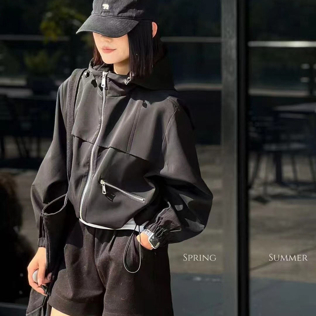 连帽冲锋衣外套女士秋冬夹棉2025新款短款小个子休闲夹克风衣上衣