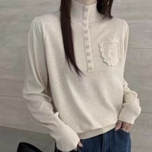 高级感勾花口袋灯笼袖羊毛针织衫气质显瘦纽扣半高领打底毛衣女冬