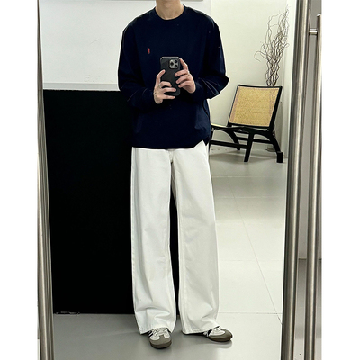 白色直筒牛仔裤男款秋季垂感慵懒