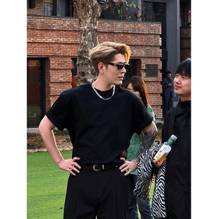 王嘉尔同款t恤黑色正肩短袖男高级感痞帅cleanfit内搭半袖打底衫