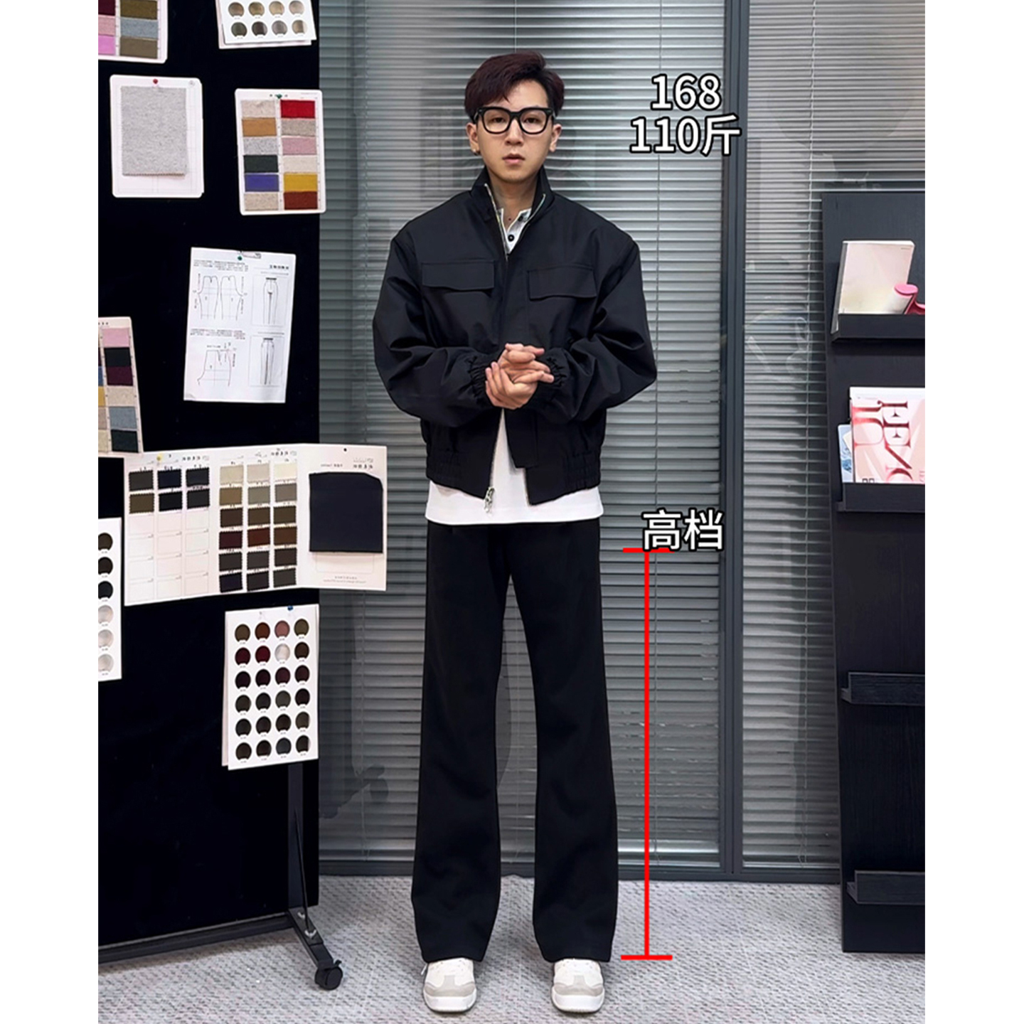 517黑色弯刀牛仔裤男秋季小个子