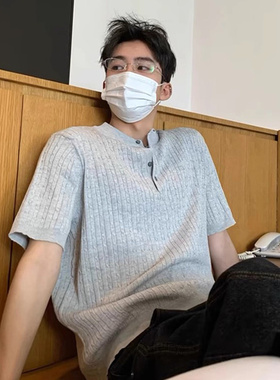 浅灰色亨利领针织短袖男款夏季高级感polo衫t恤cleanfit复古半袖