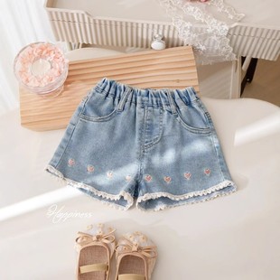 女童牛仔裤夏季新款韩版洋气花边爱心刺绣短裤女孩甜美百搭热裤潮