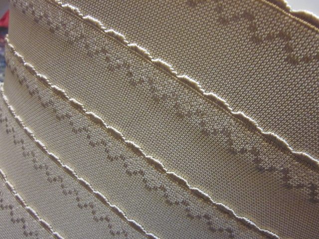 Corset simple en nylon - Ref 675066 Image 4