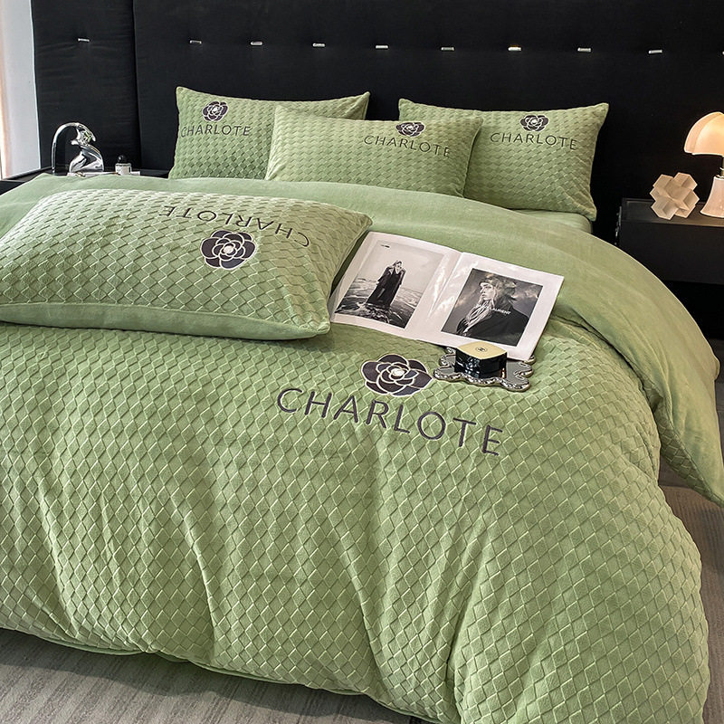 牛奶绒床上四件套珊瑚绒冬季双面加绒简约法兰绒被套床单床笠款