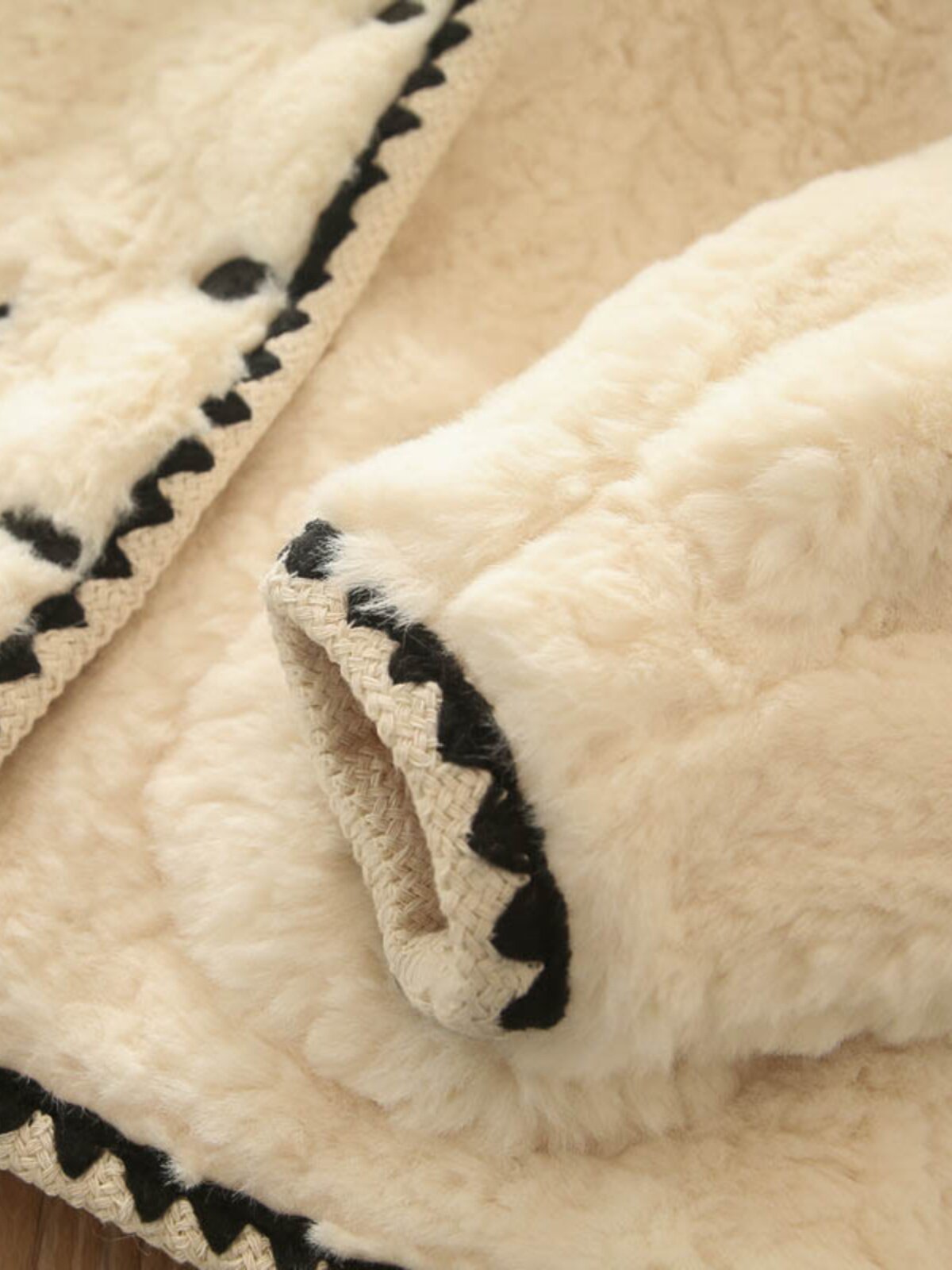 기질 소녀 외국 스타일에 벨벳과 두꺼운 어린이 가을 겨울 새로운 모피 올인원 작은 향기 스타일의 세련된 울 스웨터 재킷