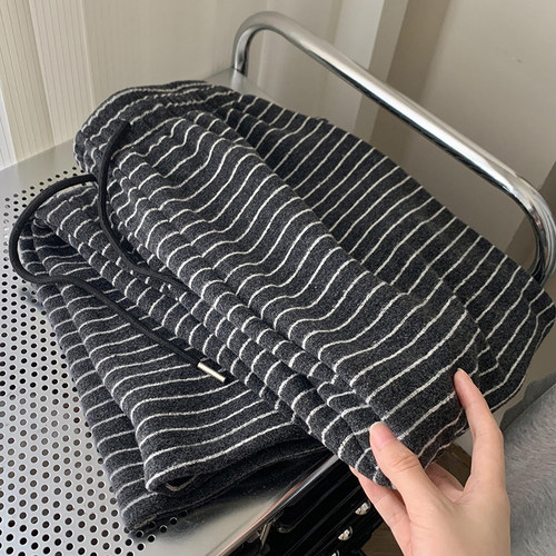 灰色条纹松紧腰毛巾棉拖地阔腿裤