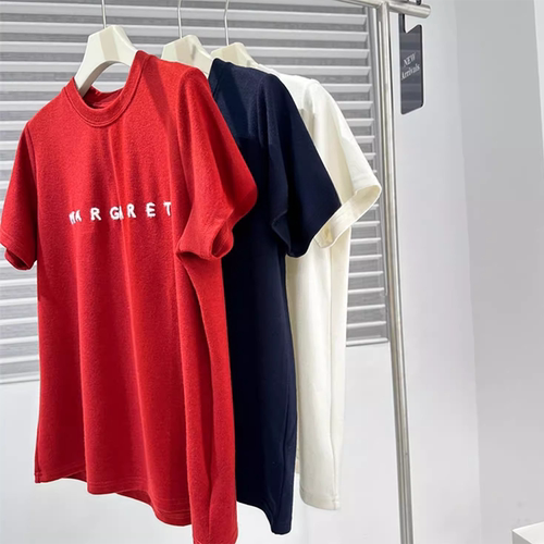 立体植绒字母绣花短袖叠穿磨毛T