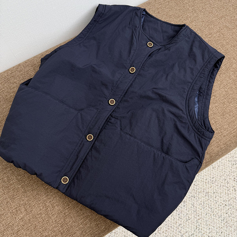 现货】韩系藏青色圆领单排扣双口袋棉服马夹冬季叠穿保暖通勤外套,女装/女士精品,常规大码外套,淘宝优惠券,粉丝福利购,淘宝优惠卷