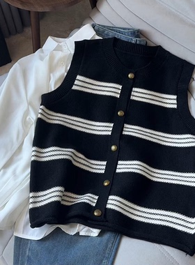 现货】韩系黑白条纹圆领小金扣毛衣背心冬季叠穿软糯糯高质量马甲