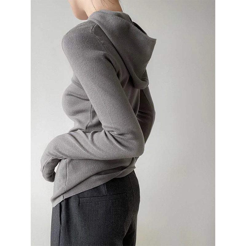 现货】本期心头爱！2026新修身灰色连帽毛衣款卫衣百搭叠穿针织衫