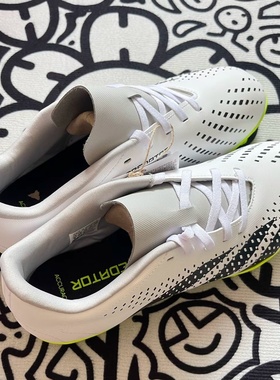adidas Predator Accuracy.4 TF 碎钉人造草坪防滑耐磨减震足球鞋
