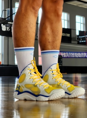 安德玛 Curry Spawn Flotro 减震透气防滑耐磨中帮舒适百搭篮球鞋