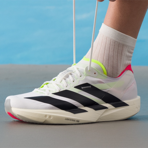 adidas跑步鞋竞速金属
