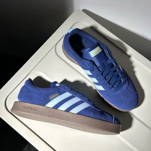 adidas轻运动T头鞋德训鞋板鞋