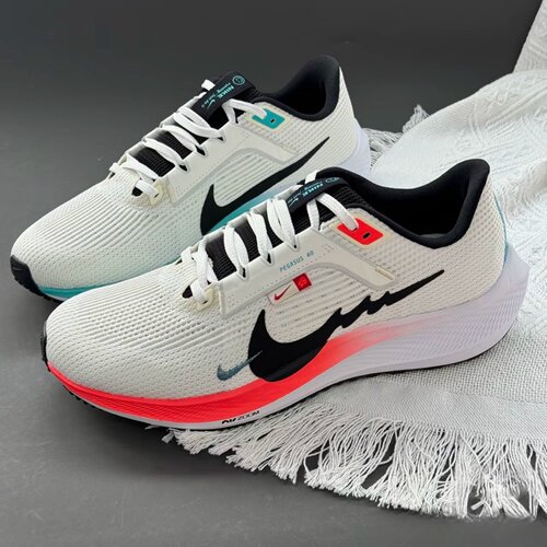 Nike飞马40龙年限定运动跑步鞋