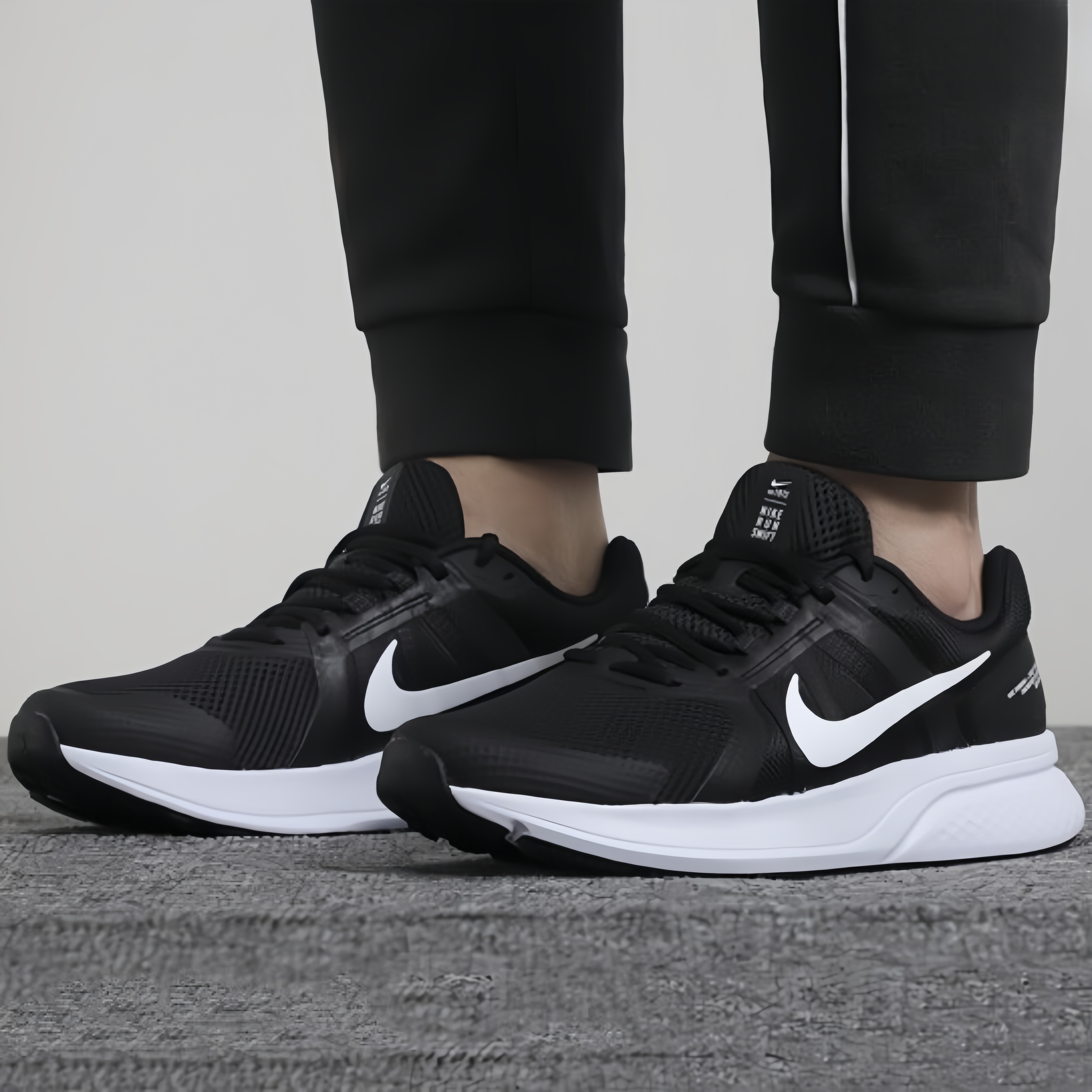 NikeRunSwift2跑步鞋