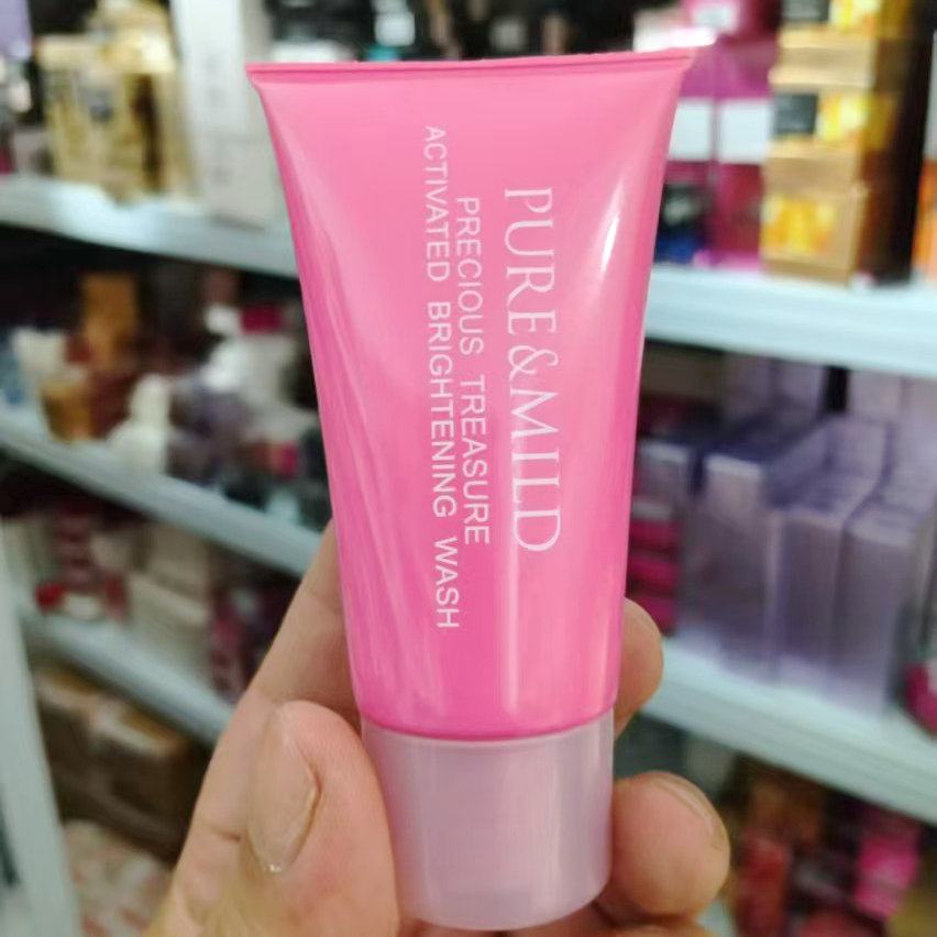 泊美鲜纯多效生机耀采洁面膏