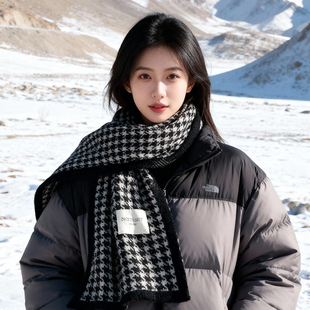 千鸟格围巾2025新款今年流行爆款保暖防寒百搭长条情侣款挂脖围脖