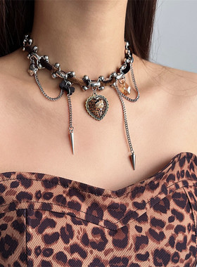 【甜酷复古】铆钉设计感皮质链条