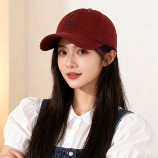 英文刺绣棒球帽2026正流行时尚洋气大头围显脸小慵懒百搭鸭舌帽潮
