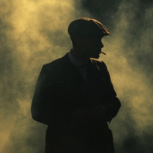 浴血黑帮英剧周边海报房间装饰画芯宿舍卧室书桌背景墙贴复古剧照