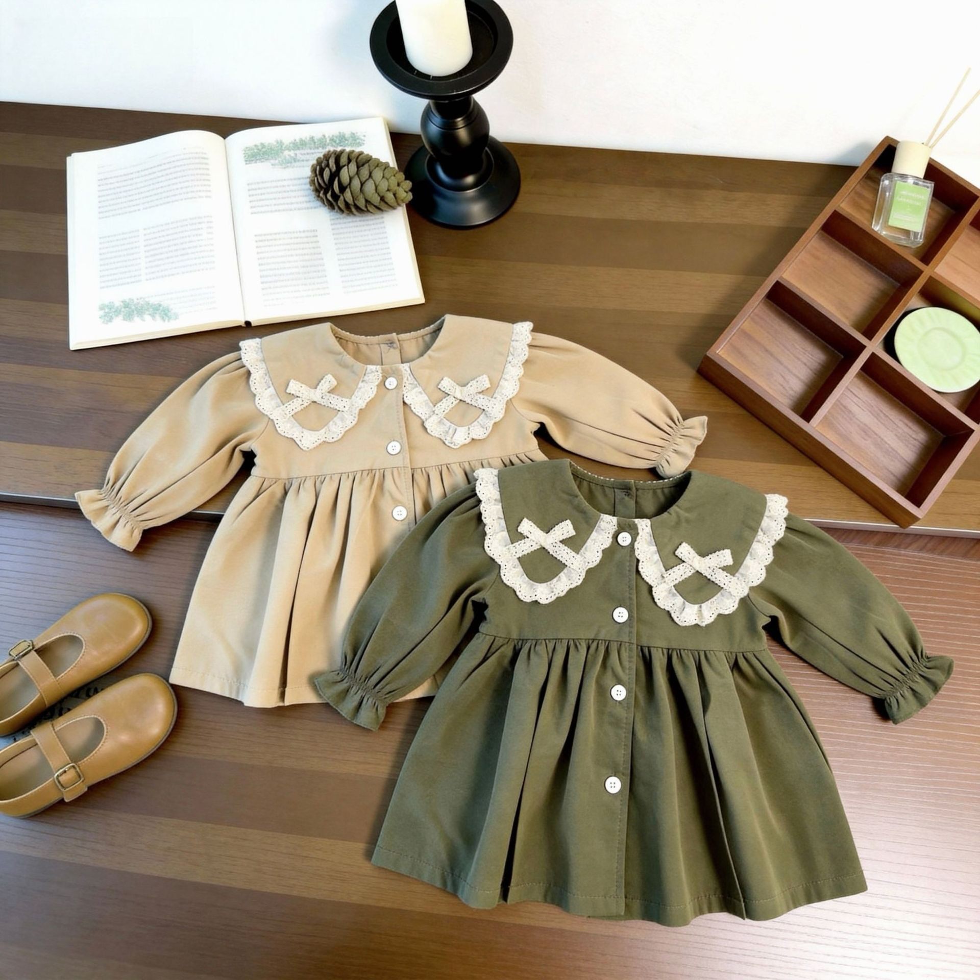 韩版ins翻领蕾丝蝴蝶结连衣裙女宝儿童娃娃衫洋气连体裙春秋外套