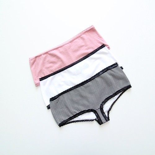 女士三角裤棉低腰性感蕾丝边窄裆