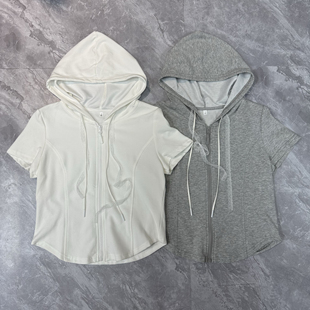 8.10IYF 春夏秋新款韩版时尚简约纯色修身短款连帽卫衣外套