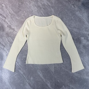 1.14IYF 简约纯色休闲方领内搭百搭修身针织打底衣