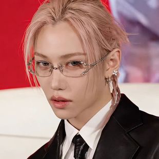 李龙馥同款时尚无框高级感jennie眼镜女方形y2k辣妹凹造型墨镜男