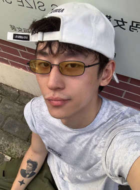 复古墨镜高级感太阳眼镜潮近视男女同款小方框金色窄边长方形新款