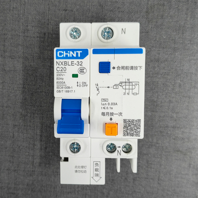 正泰小型漏电断路器 家用配电箱漏电NXBLE-32 1P+N C20 30mA 6kA
