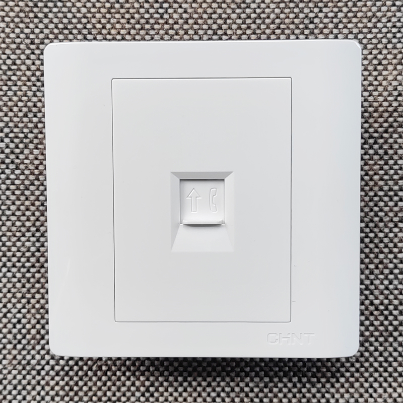 正泰86型开关面板插座 一联四芯电话CAT3 NEW7-W20300A 四芯电话