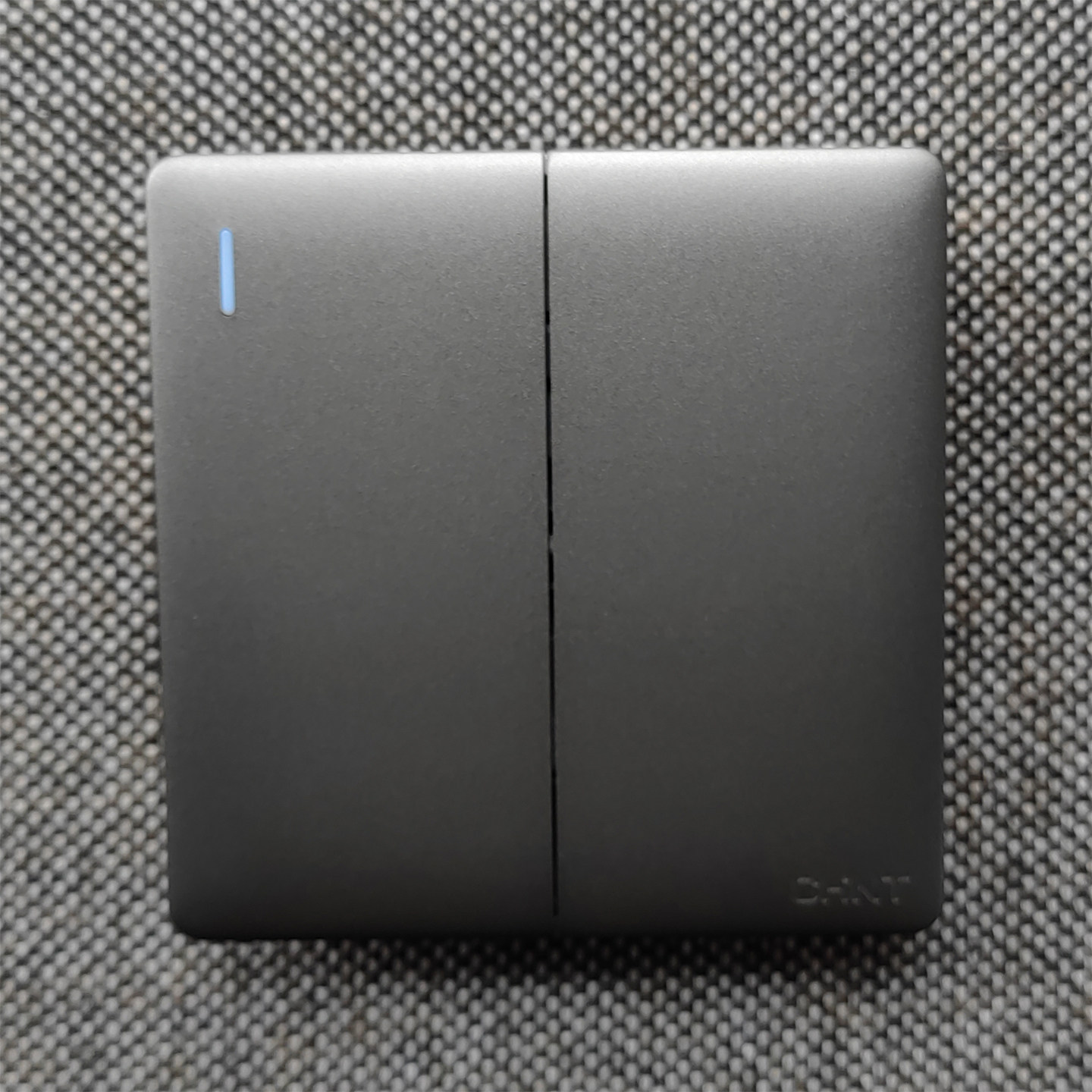 正泰86型开关面板插座 太空灰大板无边框NEW2-N00406二开双控二位