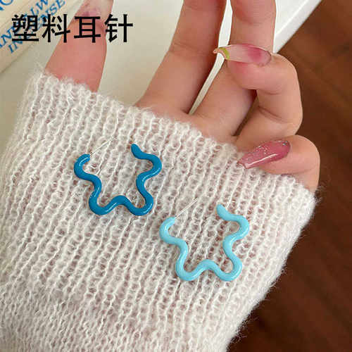 不易过敏树脂针不规则C圈耳钉