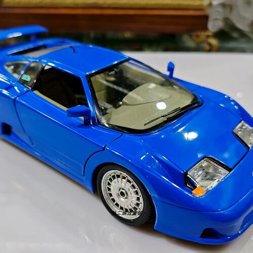 意大利制造Bburago Bugatti EB110布加迪合金仿真车模1991年1/18