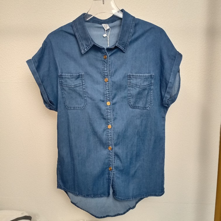 夏季新款休闲蝙蝠袖不规则牛仔衬衫女时尚百搭工装口袋短袖上衣潮